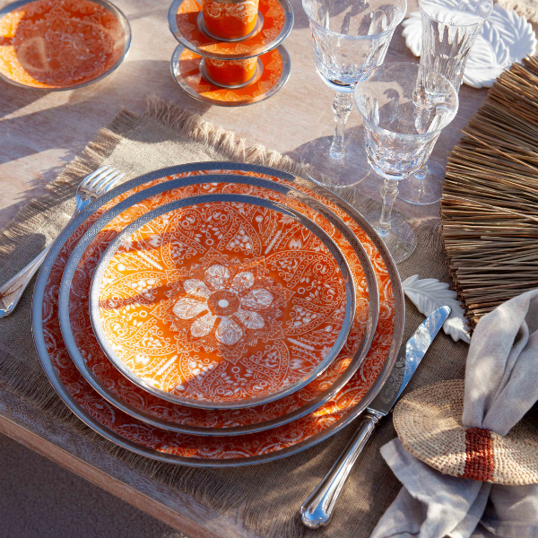 Assiette à dessert en porcelaine beige motif palmier doré